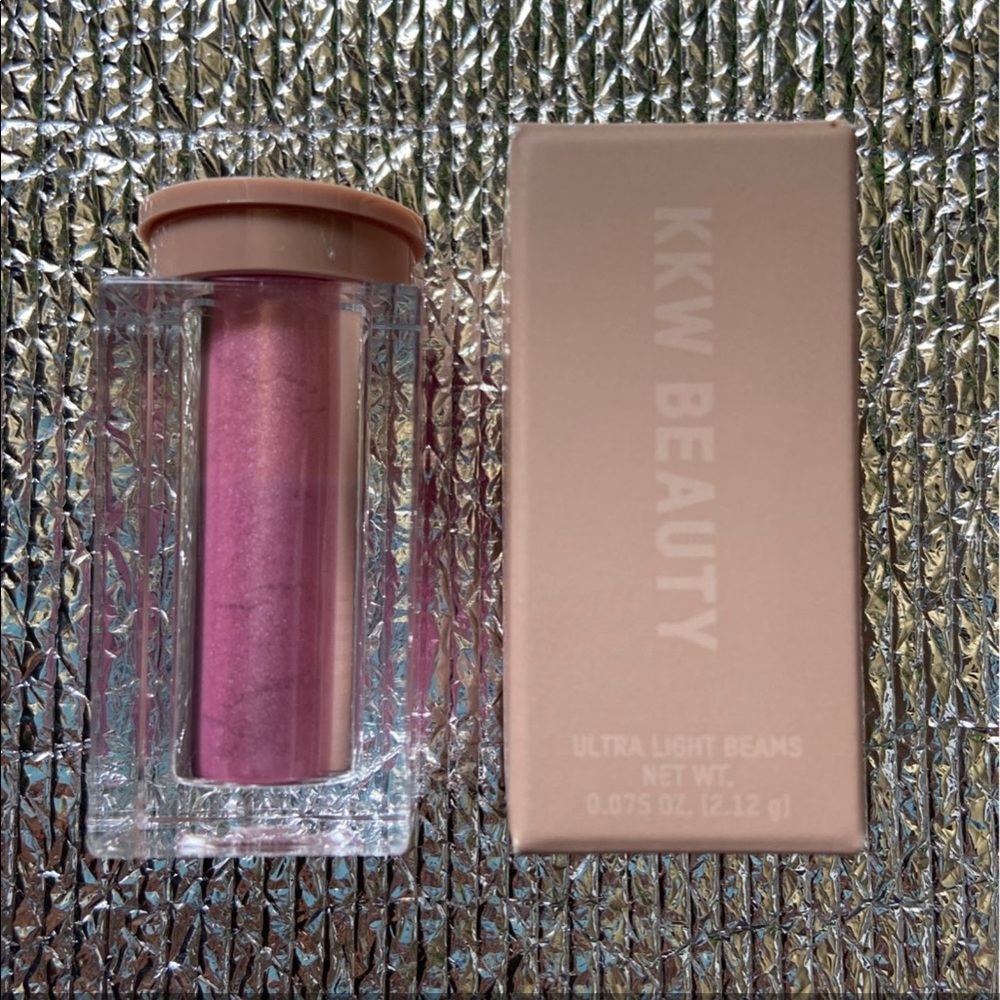 KKW beauty Ultra Light Beams